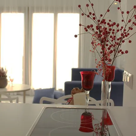 Pinehouse King アパート ニキティ